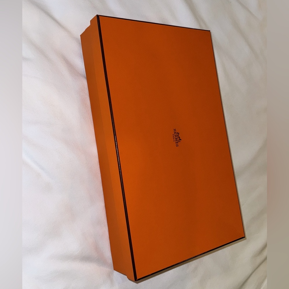 💯 Authentic Hermes Shirt Box 9.5 x 15